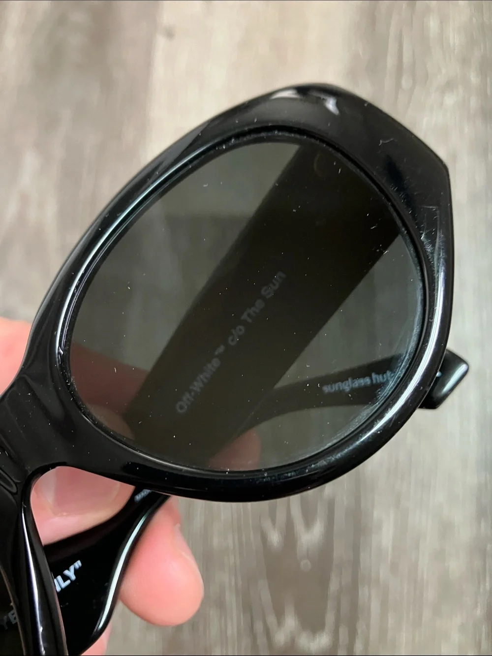 OFF-WHITE X SUNGLASS HUT Sunglasses